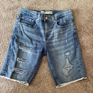 Signature by Levi Straus denim shorts size 14R ripped boys size 14 jorts